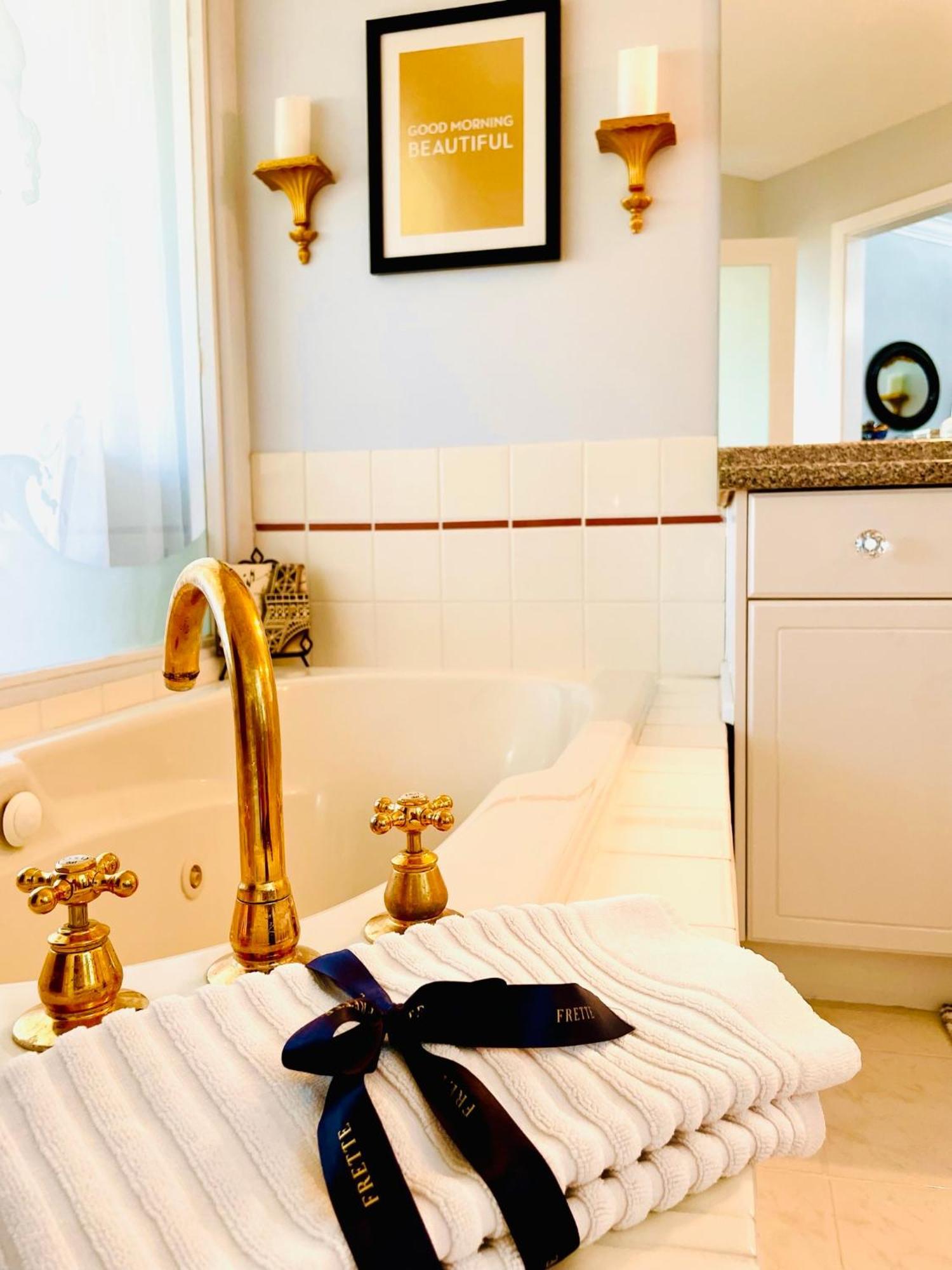Donna'S Bed & Breakfast White Rock Esterno foto