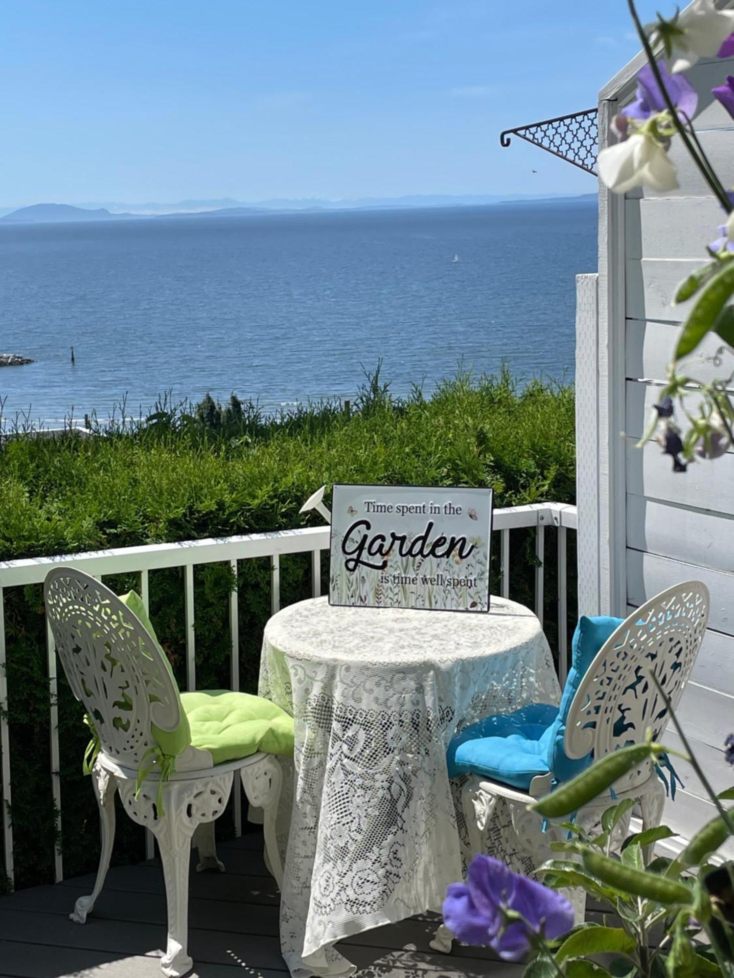 Donna'S Bed & Breakfast White Rock Esterno foto