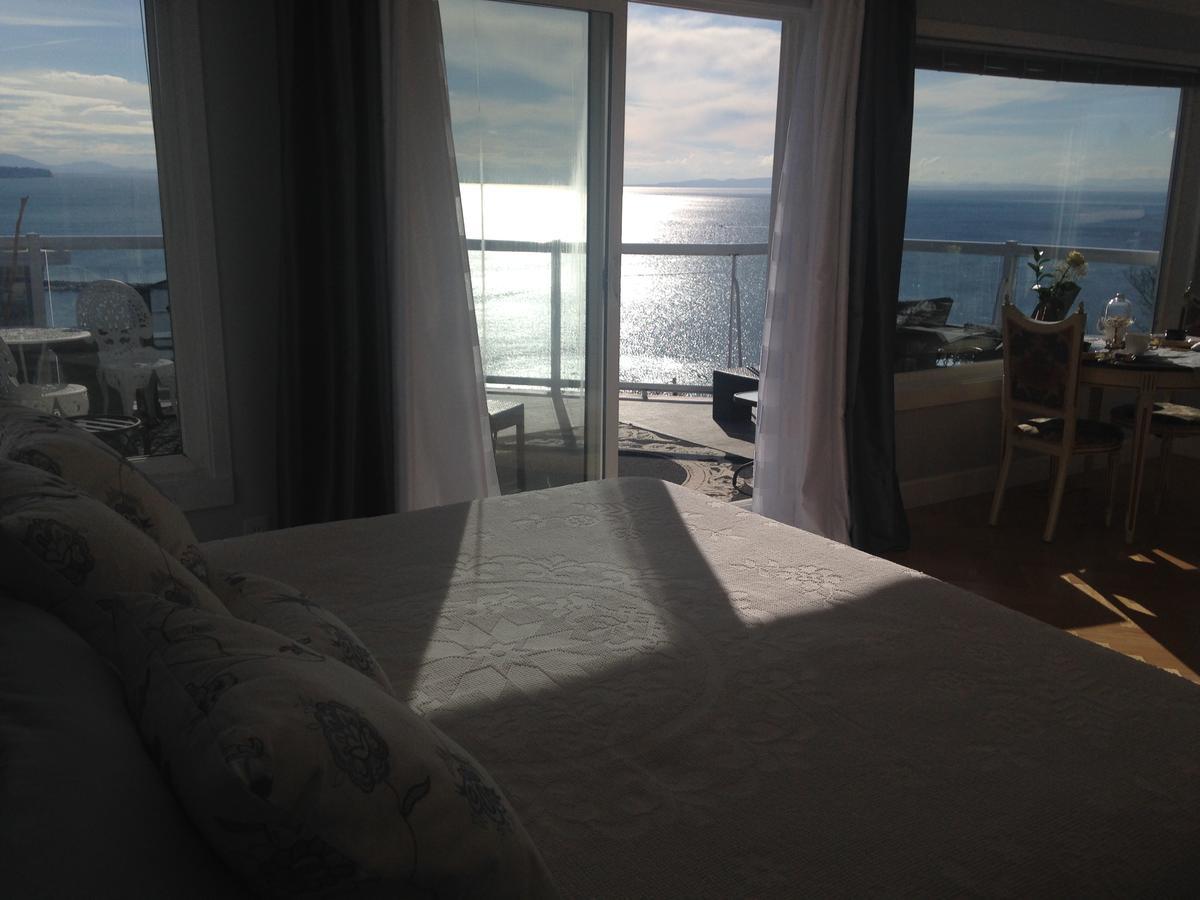 Donna'S Bed & Breakfast White Rock Esterno foto